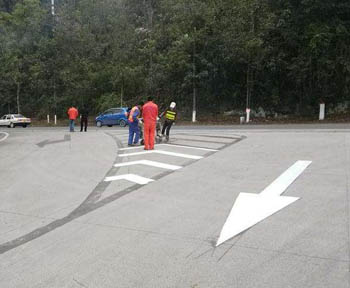 蘇州道路劃線價格怎么算_高速劃線多少錢一米?