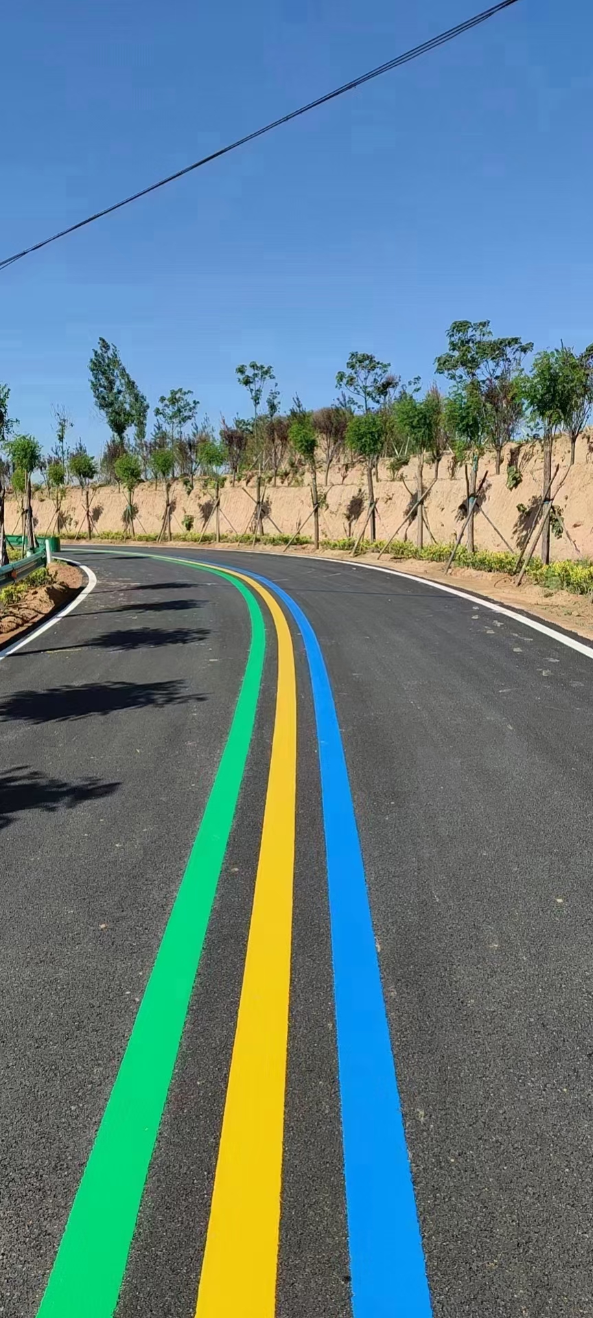 誰(shuí)知道蘇州道路劃線公司電話，蘇州道路劃線施工單位？