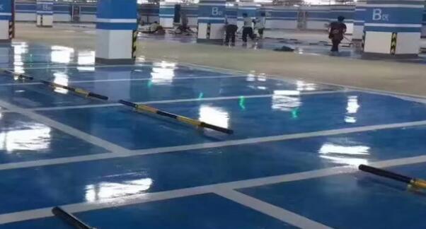 無錫城市停車場進(jìn)行劃線多少錢一米?飛揚(yáng)市政施工價(jià)格是合理的 無錫城市停車場進(jìn)行劃線多少錢一米?飛揚(yáng)市政施工價(jià)格是合理的