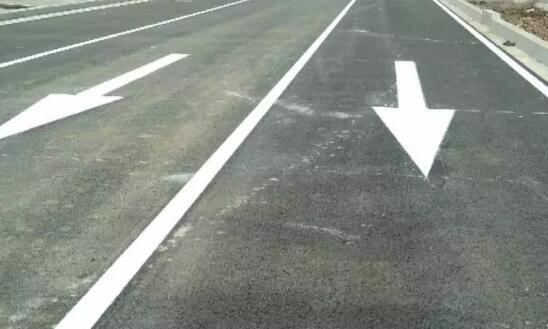 蘇州道路廠區(qū)劃線分析,廠區(qū)道路劃線標(biāo)準(zhǔn)尺寸? 蘇州道路廠區(qū)劃線分析,廠區(qū)道路劃線標(biāo)準(zhǔn)尺寸?