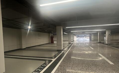 高效優(yōu)質(zhì),價(jià)格合理飛揚(yáng)市政助力蘇州廠房地面劃線 高效優(yōu)質(zhì),價(jià)格合理飛揚(yáng)市政助力蘇州廠房地面劃線