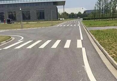 昆山廠區道路劃線設計規范,確保交通安全與流暢的基礎 昆山廠區道路劃線設計規范,確保交通安全與流暢的基礎