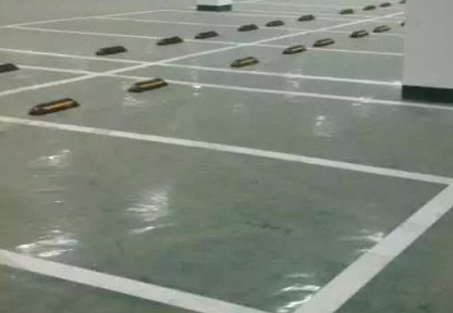 蘇州車(chē)位劃線解讀，車(chē)庫(kù)減速帶放置規(guī)范? 