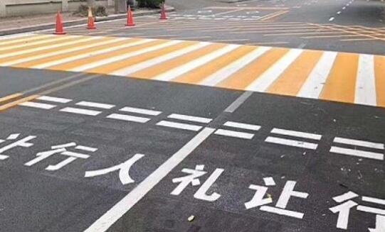 廠區停車位劃線施工找哪家？專業團隊為您排憂解難